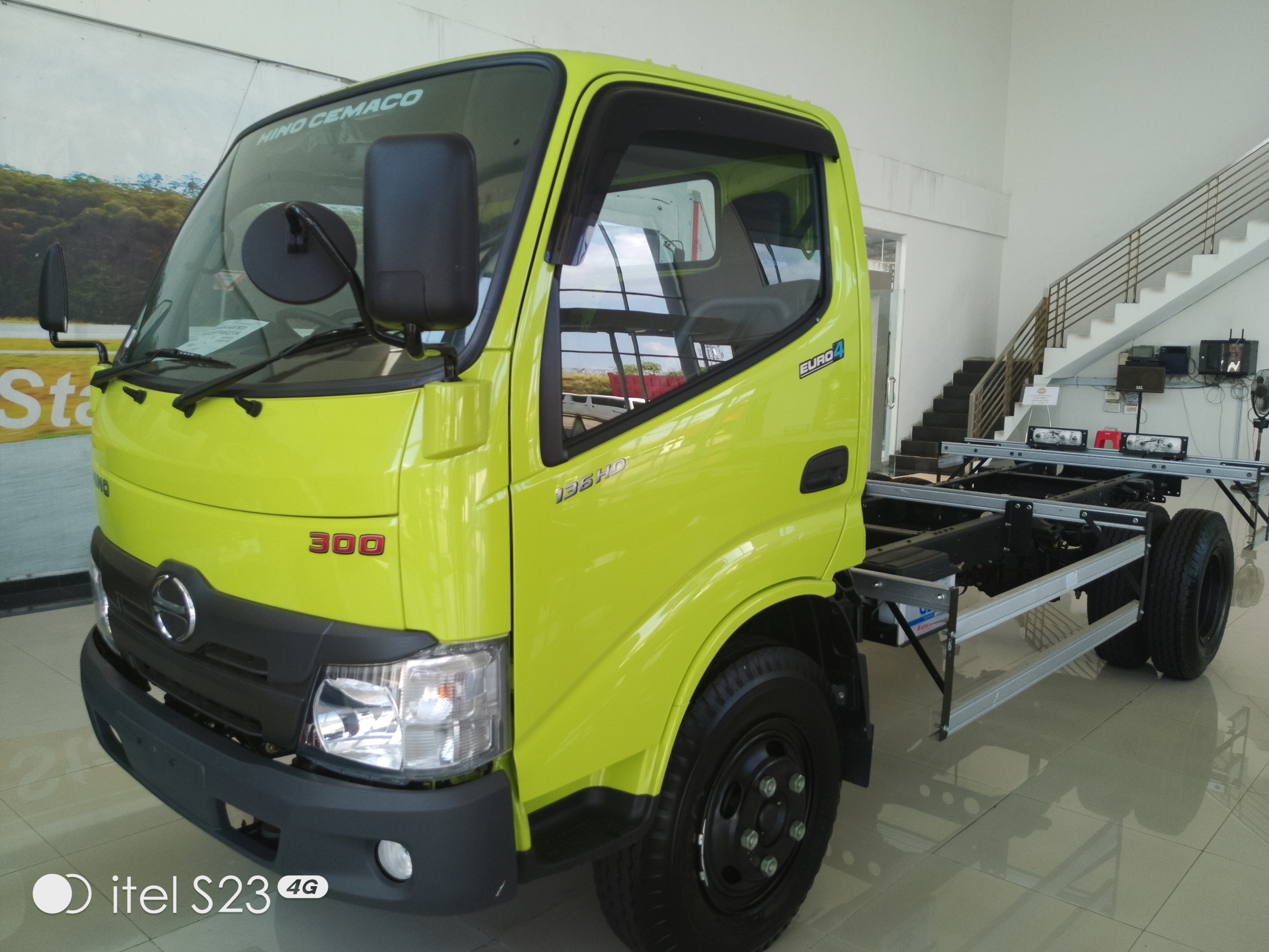 Hino Dutro 115 SD